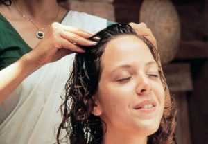 Oil massage for hair