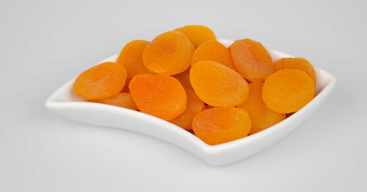 Dried Apricots Soaked in Water Benefits