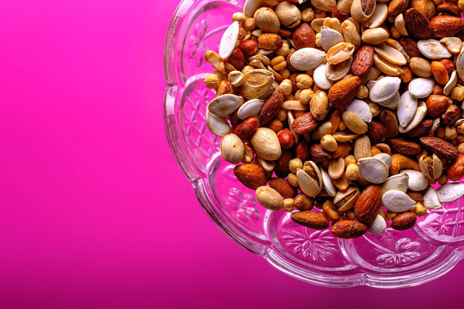 10 Best Dry Fruits in Weight Loss: Nutrition Value | Marham